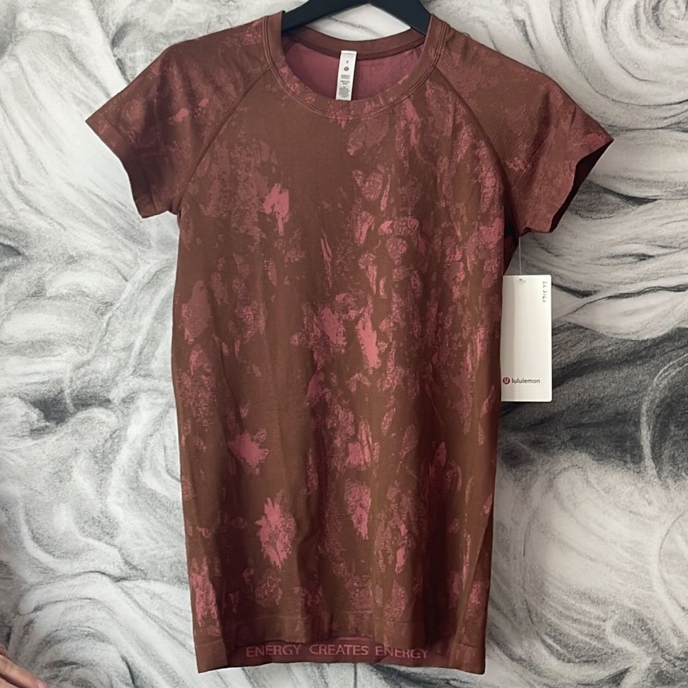 EUC Swiftly Tech Short Sleeve 2.0 size 8 Shadow Bloom Roasted Brown/Brier Rose